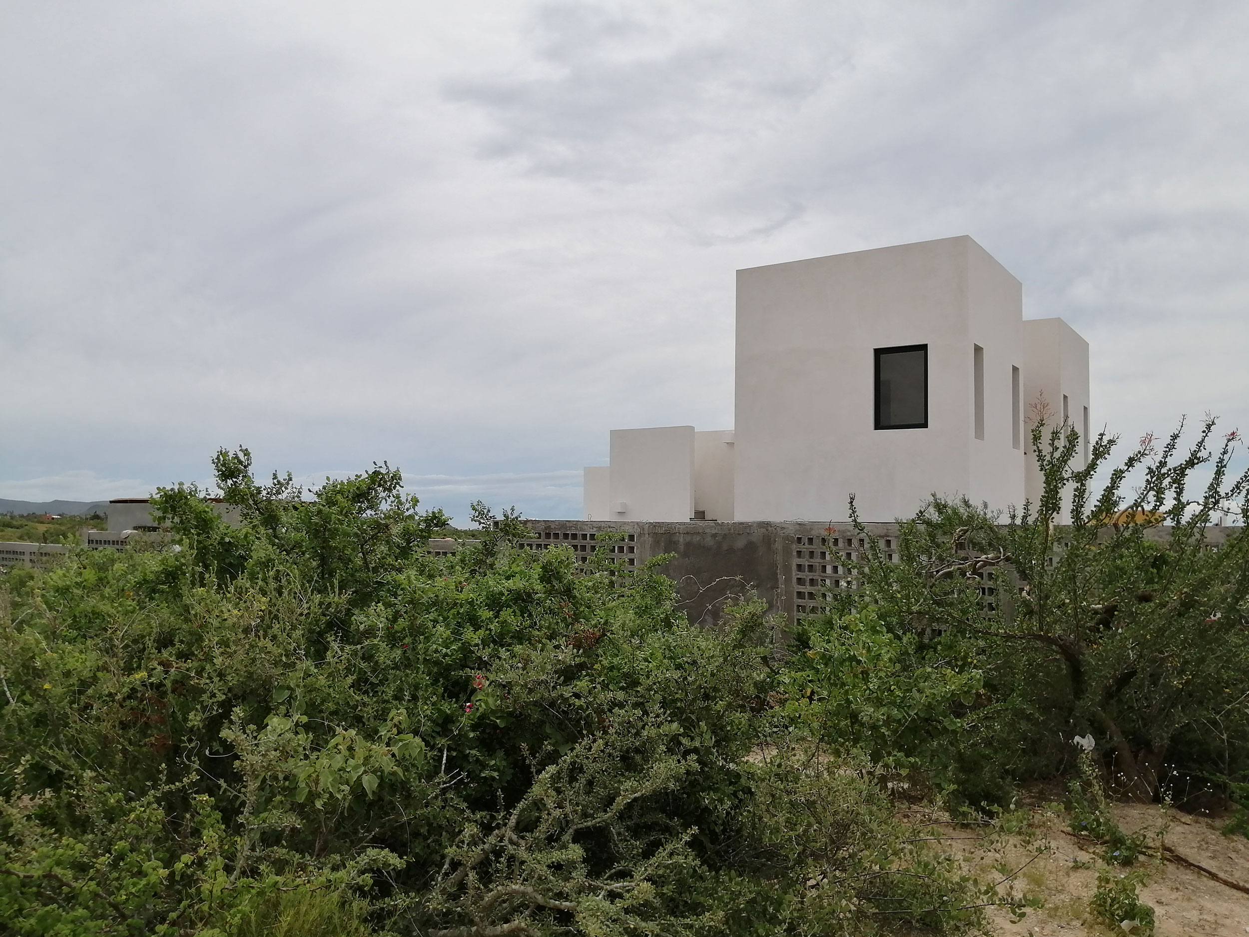 Todos_Santos_Villa_BC_a10studio_architecture_outside_nature_Mexico_211002w